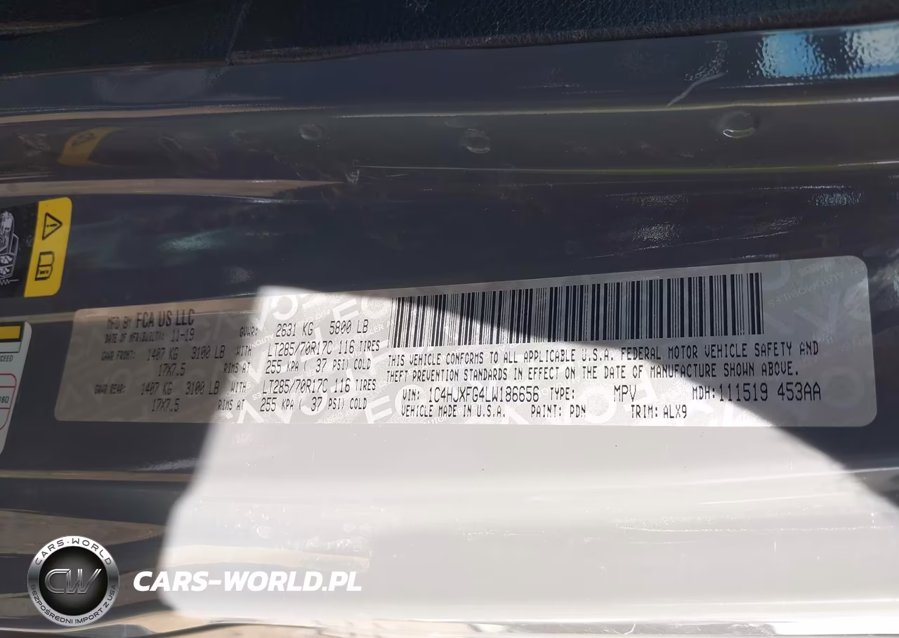 2020 Jeep Wrangler Unlimited Rubicon 4X4 VIN:1C4HJXFG4LW186656 - 9
