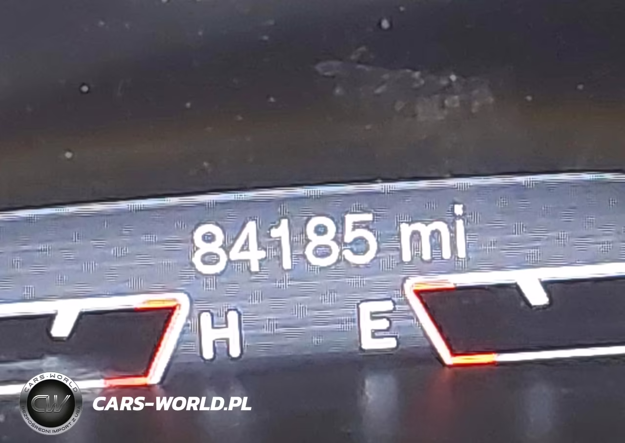 2018 Jeep Cherokee Limited 4X4 VIN:1C4PJMDB8JD571888 - 15