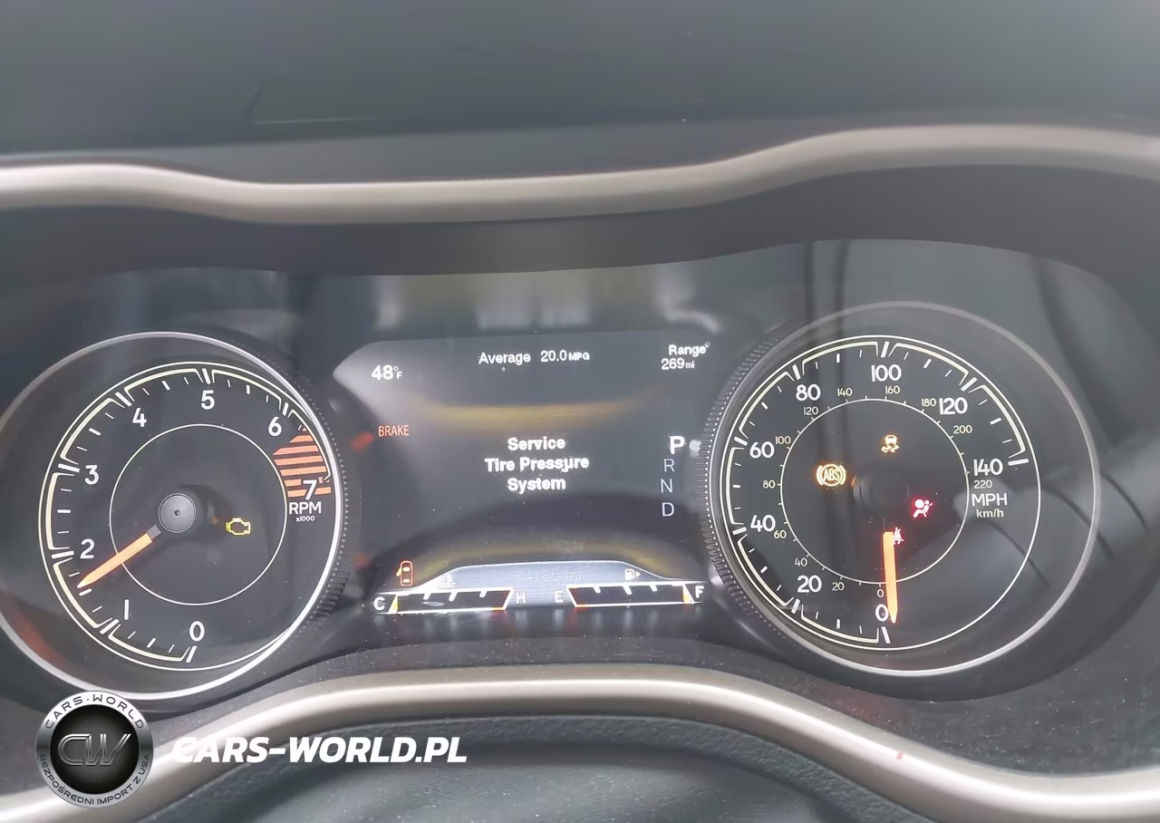 2018 Jeep Cherokee Limited 4X4 VIN:1C4PJMDB8JD571888 - 7