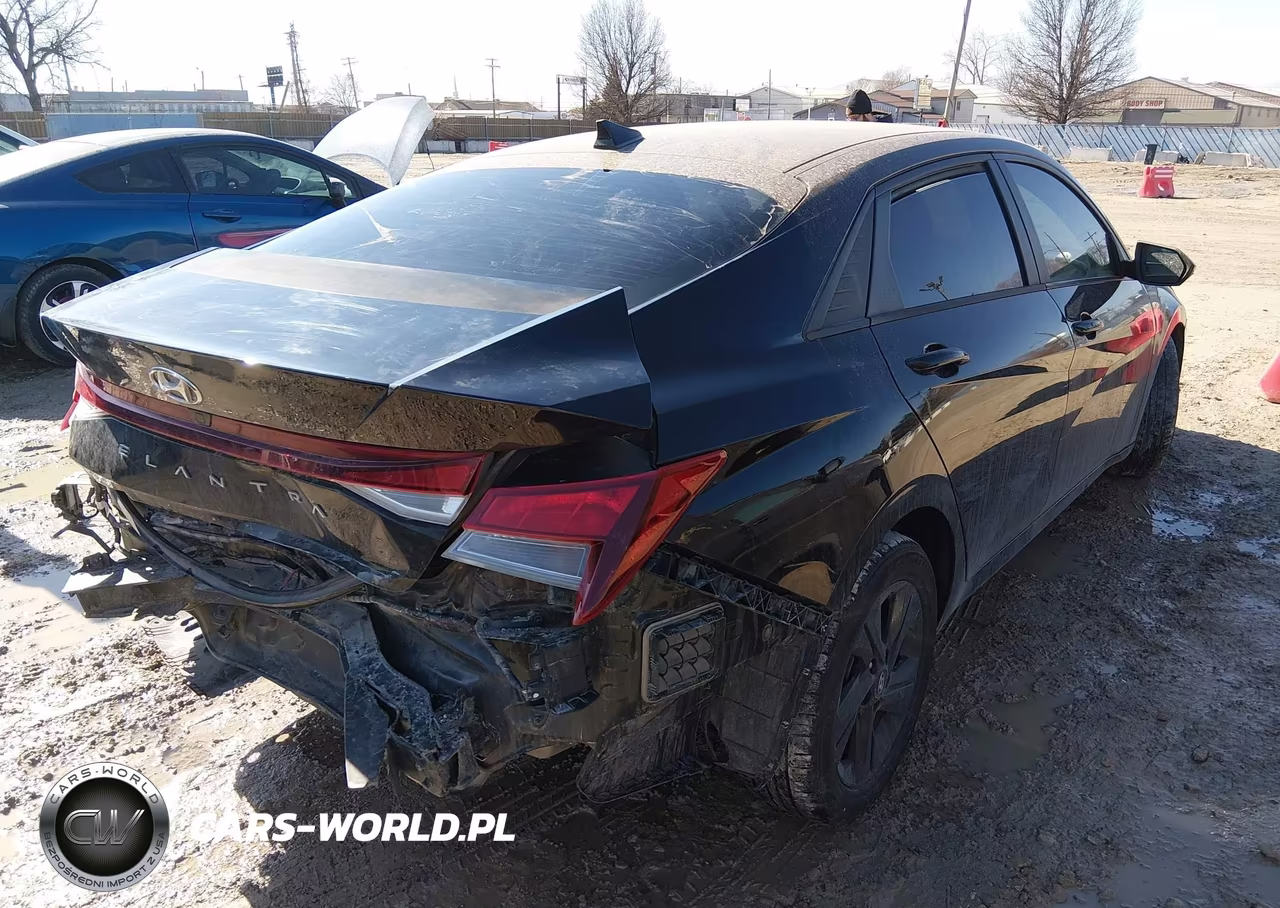 2021 Hyundai Elantra Sel VIN:KMHLM4AG2MU141053 - 4
