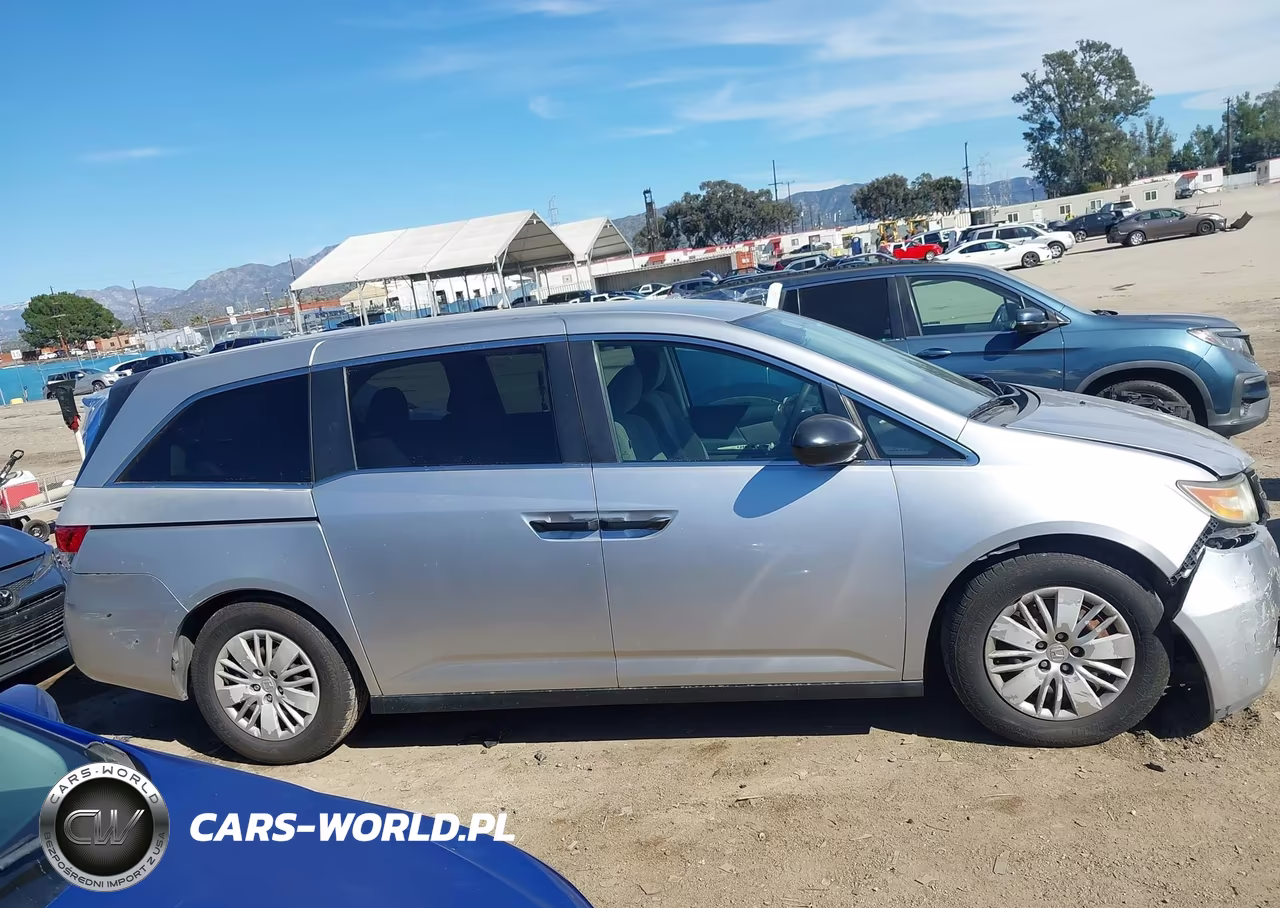 2014 Honda Odyssey Lx VIN:5FNRL5H24EB045999 - 13