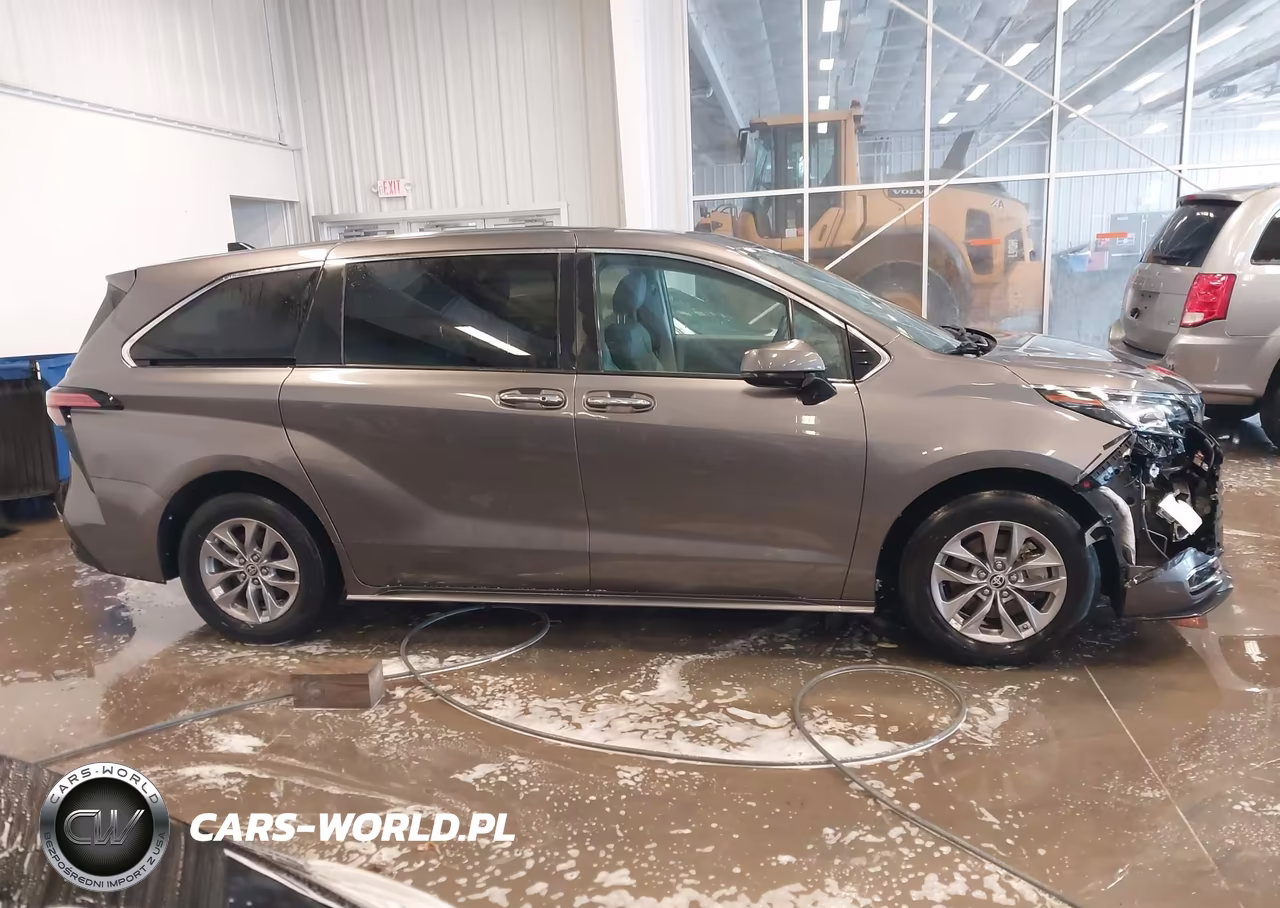 2022 Toyota Sienna Xle VIN:5TDYRKECXNS124031 - 13