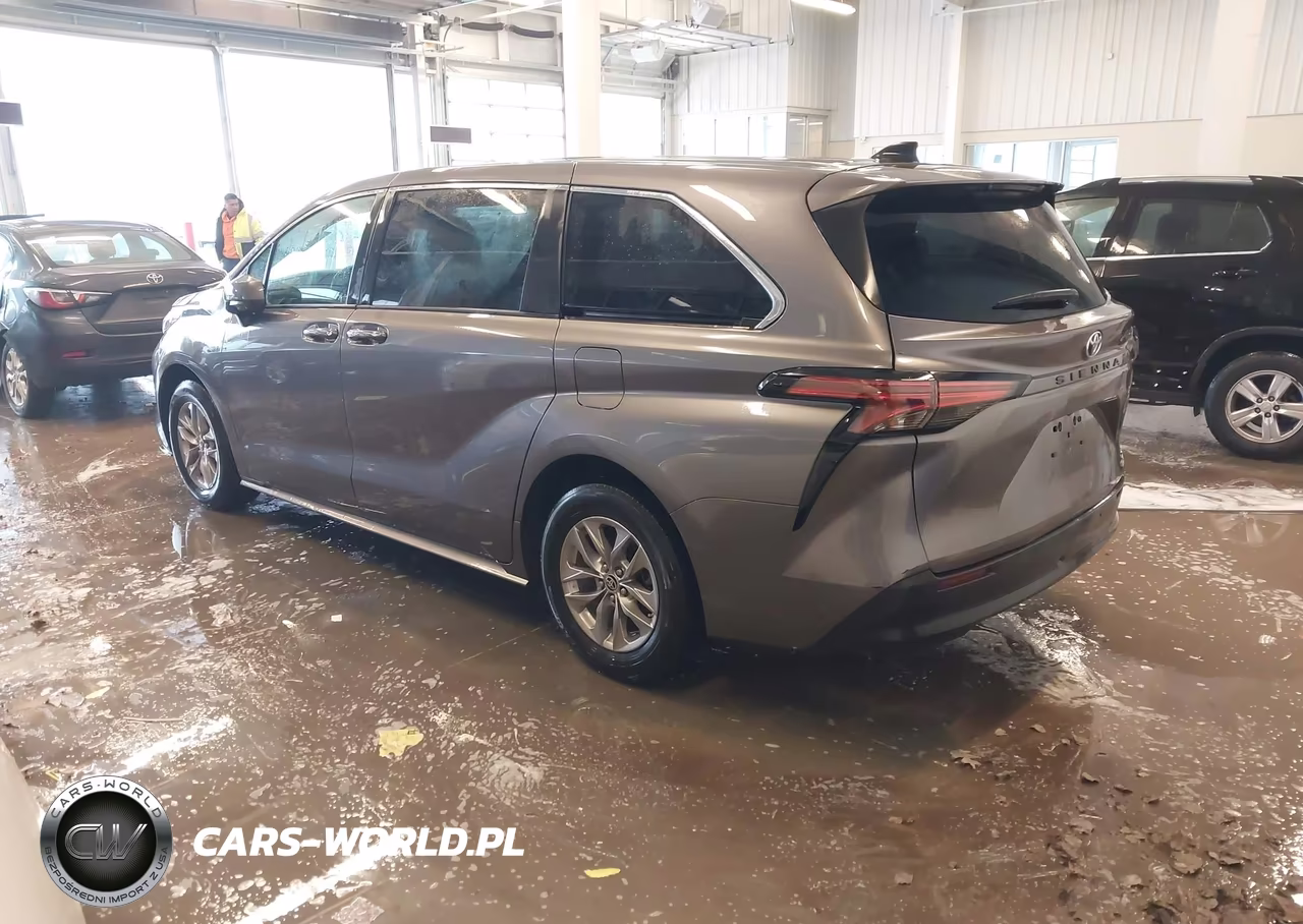 2022 Toyota Sienna Xle VIN:5TDYRKECXNS124031 - 3