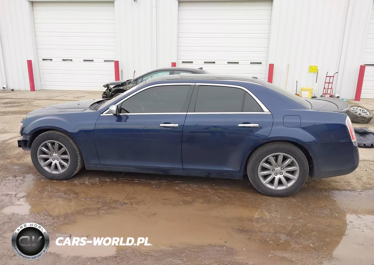 2014 Chrysler 300C VIN:2C3CCAEG9EH243796 - 14