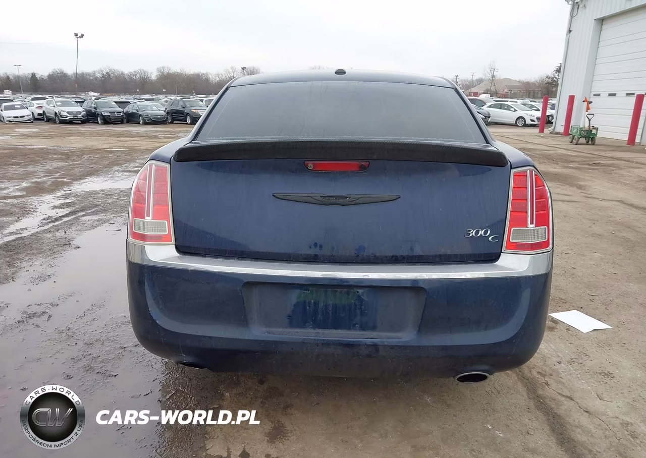 2014 Chrysler 300C VIN:2C3CCAEG9EH243796 - 16