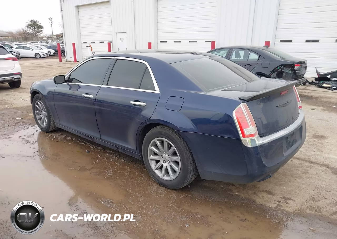2014 Chrysler 300C VIN:2C3CCAEG9EH243796 - 3