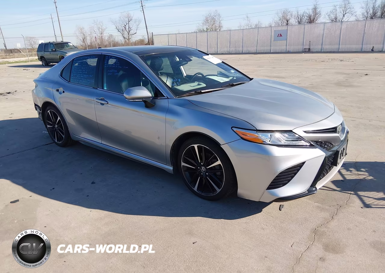 2020 Toyota Camry Xse – zdjęcie 1 z 16