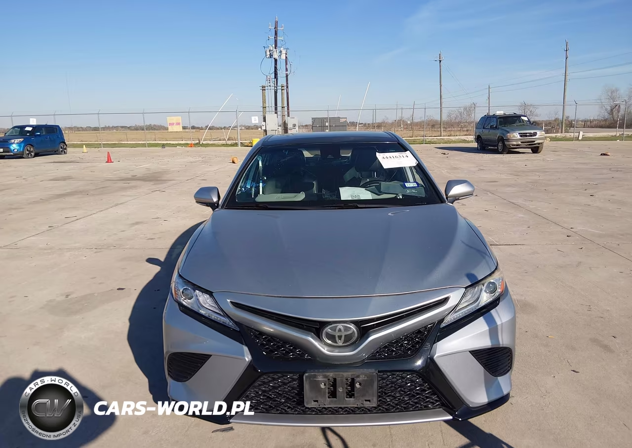 2020 Toyota Camry Xse VIN:4T1K61AK0LU319677 - 12
