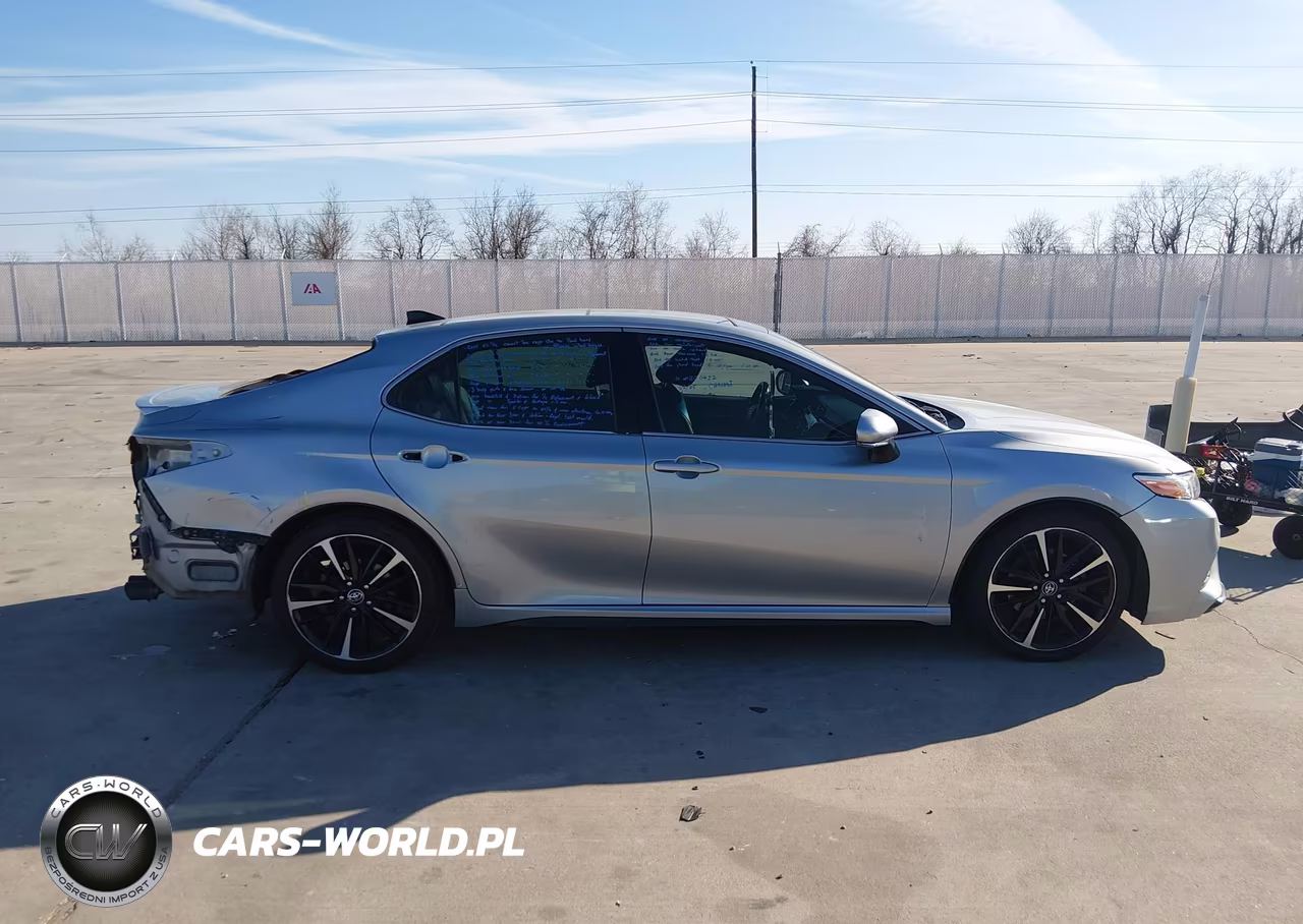 2020 Toyota Camry Xse VIN:4T1K61AK0LU319677 - 13