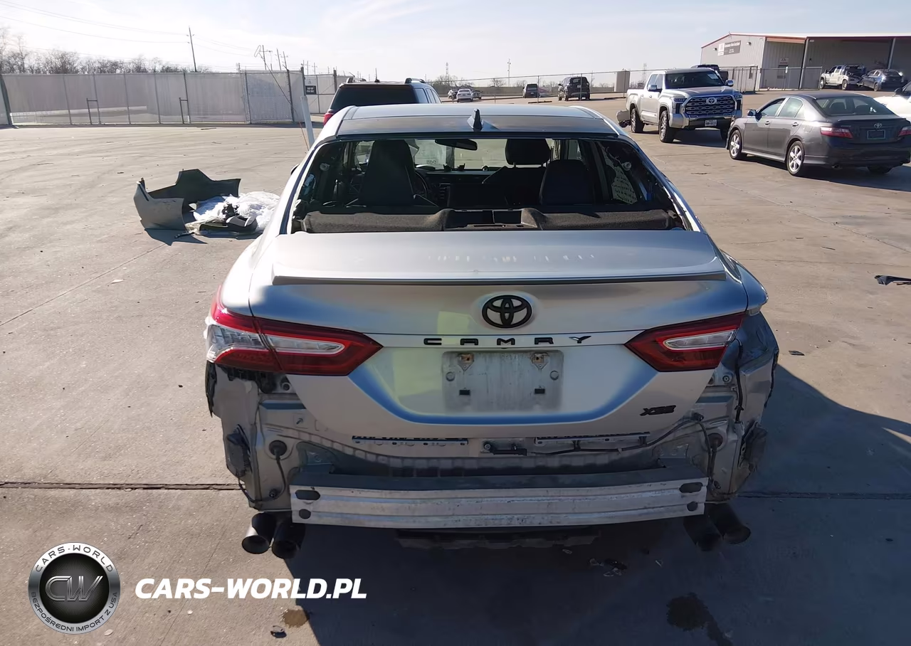 2020 Toyota Camry Xse VIN:4T1K61AK0LU319677 - 16