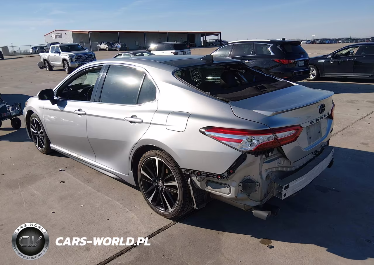 2020 Toyota Camry Xse VIN:4T1K61AK0LU319677 - 3