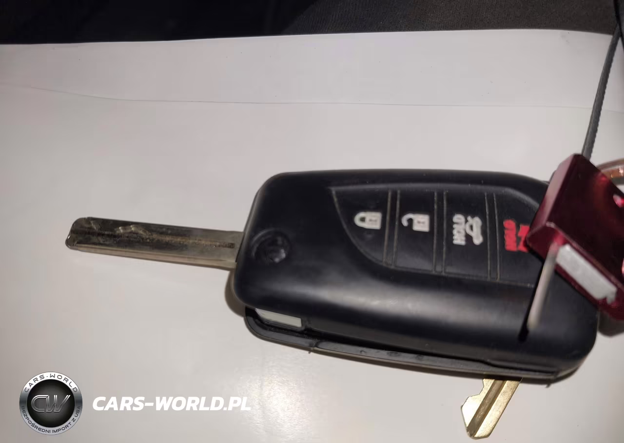 2020 Toyota Camry Le VIN:4T1C11AK5LU301484 - 11