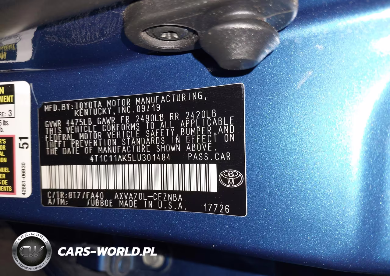 2020 Toyota Camry Le VIN:4T1C11AK5LU301484 - 9