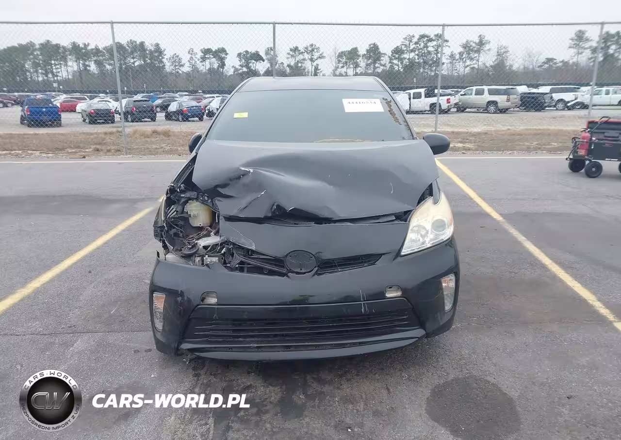 2013 Toyota Prius Two VIN:JTDKN3DU8D0341659 - 12