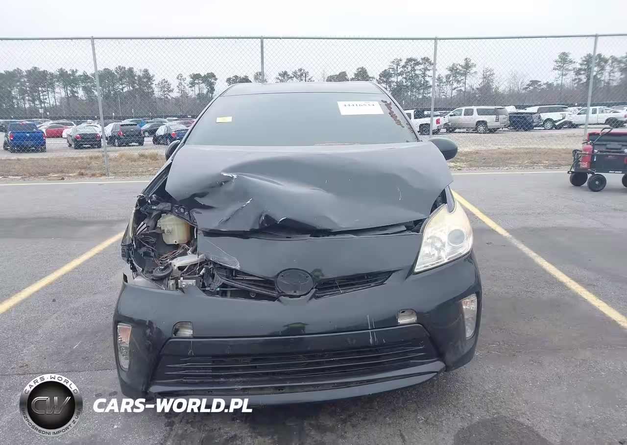 2013 Toyota Prius Two VIN:JTDKN3DU8D0341659 - 6