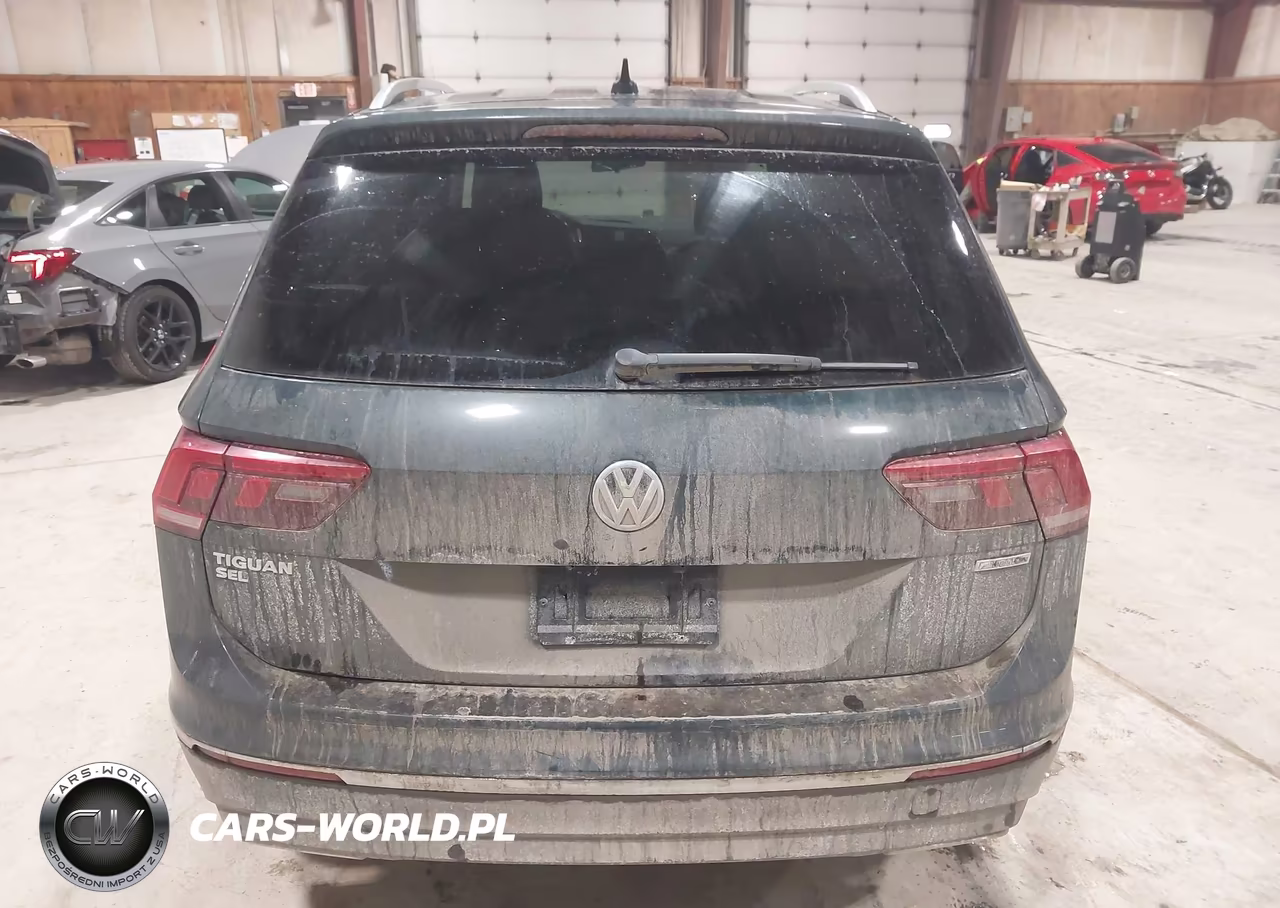 2019 Volkswagen Tiguan 2.0T Se-2.0T Sel-2.0T Sel R-Line-2.0T Sel R-Line Black VIN:3VV2B7AX5KM112981 - 16