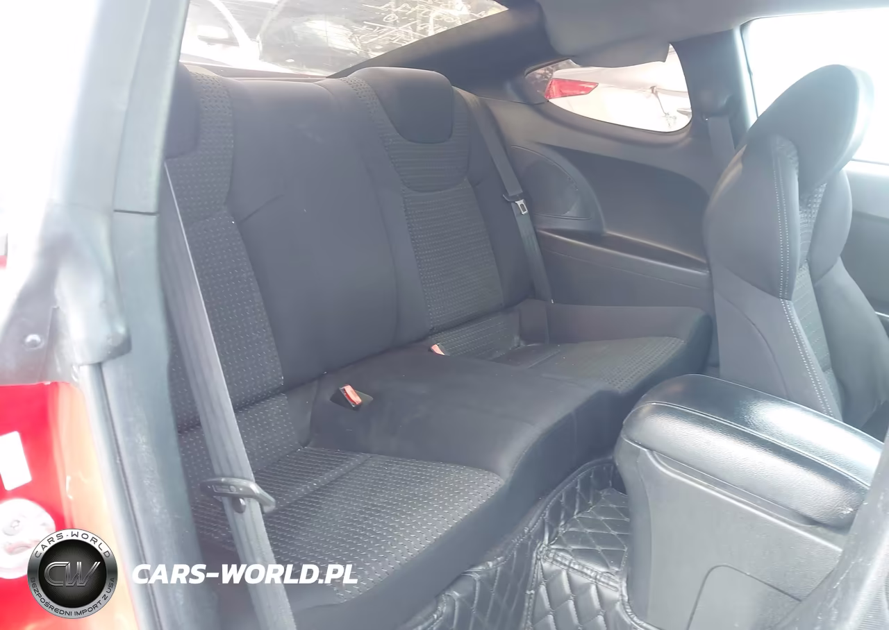 2010 Hyundai Genesis 2.0T VIN:KMHHT6KD7AU035413 - 8