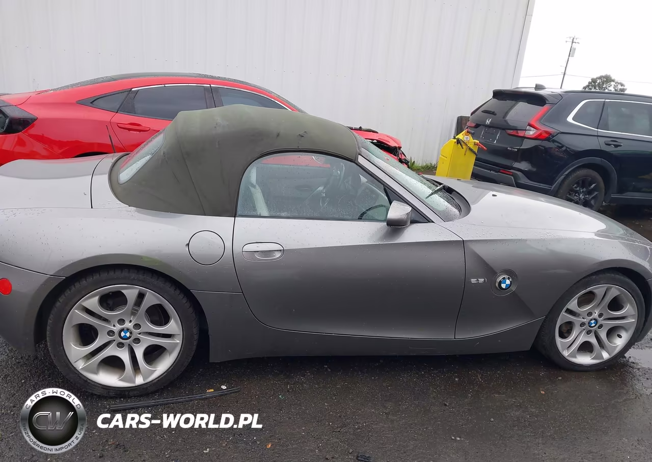 2005 BMW Z4 2.5I VIN:4USBT33535LS56772 - 14