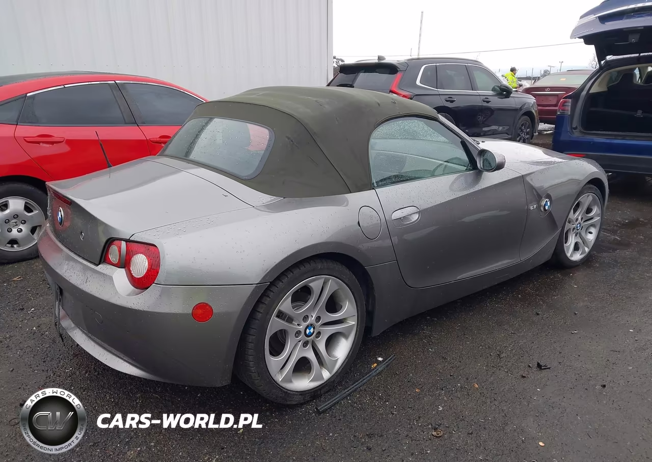 2005 BMW Z4 2.5I VIN:4USBT33535LS56772 - 4