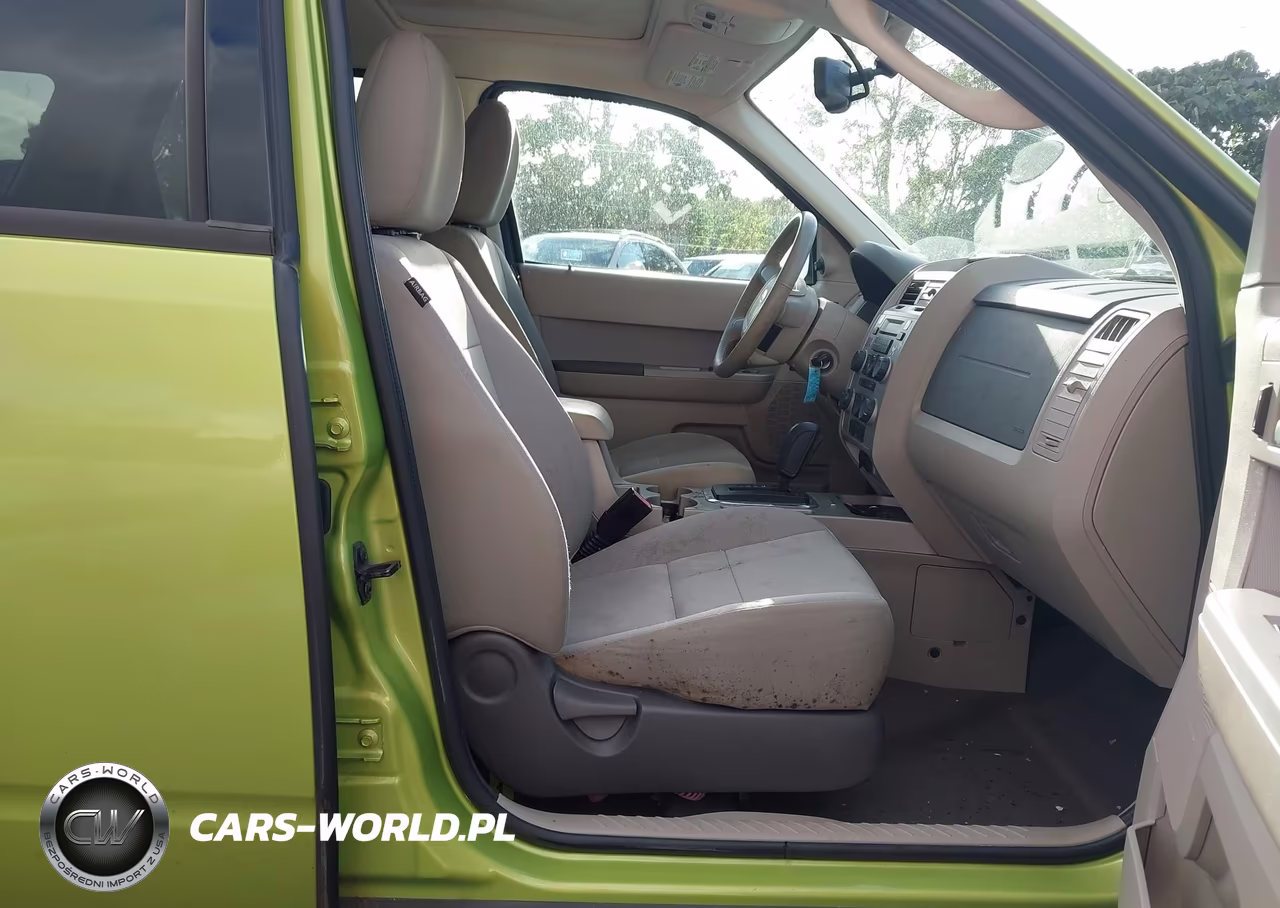 2011 Ford Escape Xlt VIN:1FMCU0DG9BKC09832 - 5