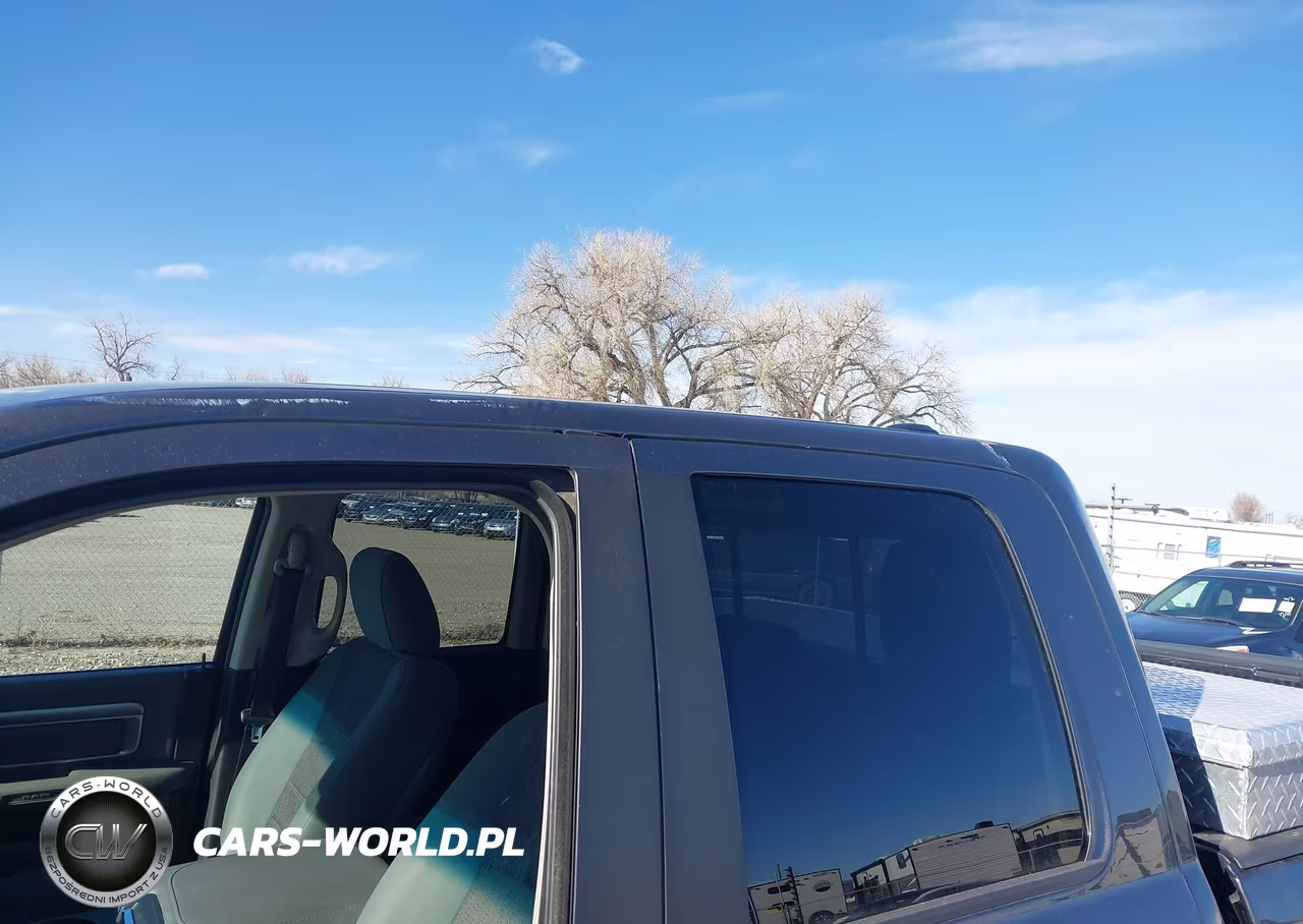 2016 Ram 1500 Big Horn VIN:1C6RR7GT4GS264530 - 17