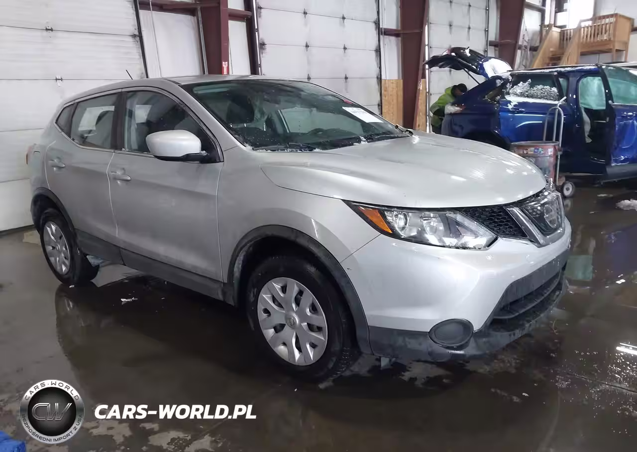 2018 Nissan Rogue Sport S