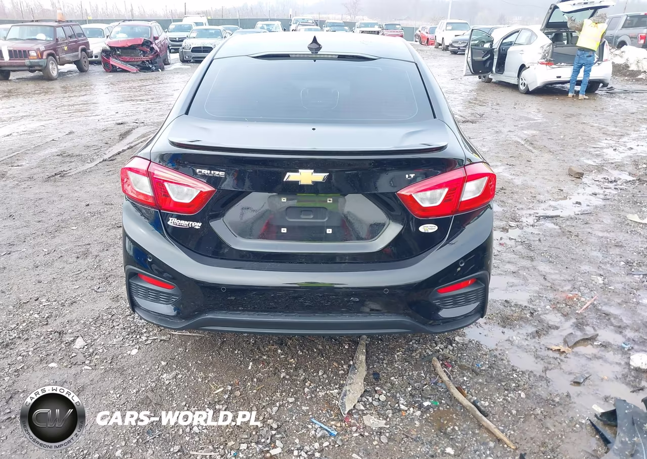 2018 Chevrolet Cruze Lt Auto VIN:1G1BE5SM8J7181809 - 15