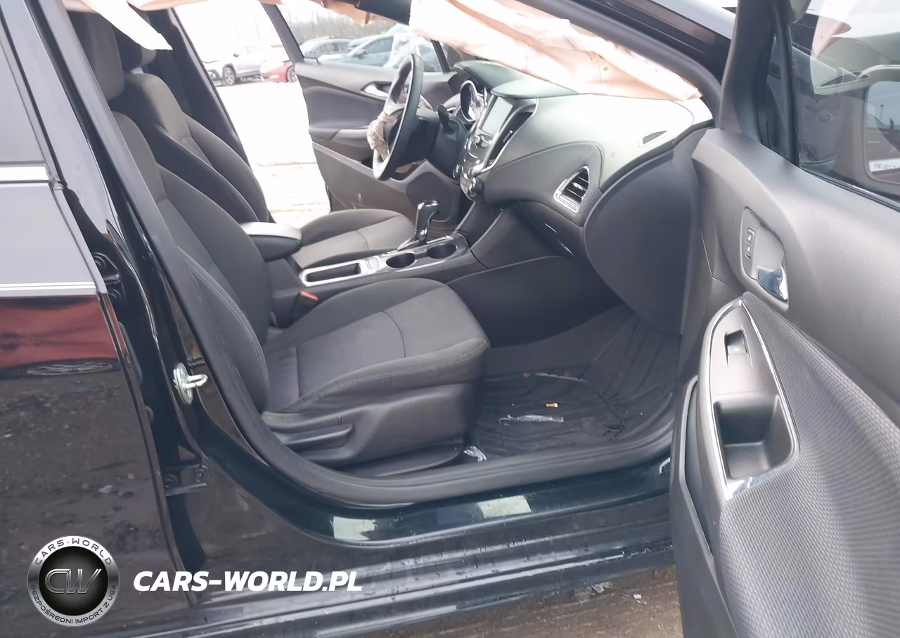 2018 Chevrolet Cruze Lt Auto VIN:1G1BE5SM8J7181809 - 5
