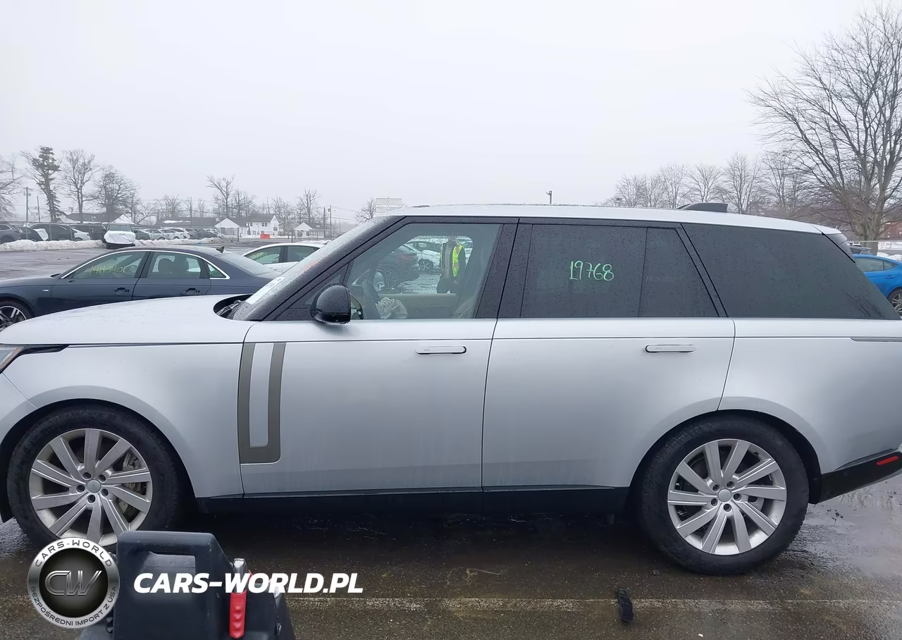 2025 Land Rover Range Rover P400 Se VIN:SALKP9FU9SA301715 - 14