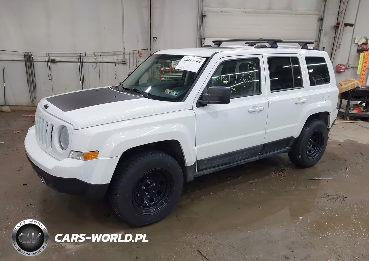 2011 Jeep Patriot Latitude X VIN:1J4NF4GB8BD282204 - 2