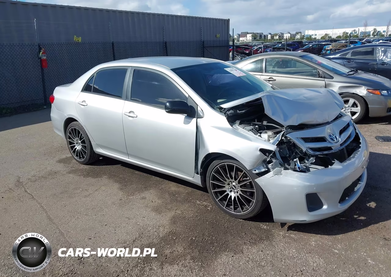 2011 Toyota Corolla Le – zdjęcie 1 z 16