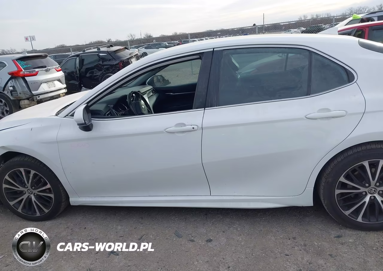 2020 Toyota Camry Se VIN:4T1G11AK6LU359606 - 15