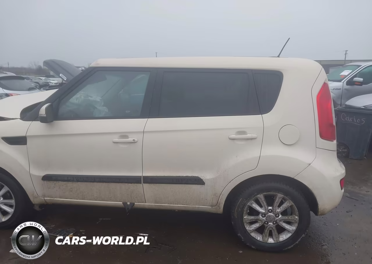 2013 Kia Soul + VIN:KNDJT2A63D7758194 - 14