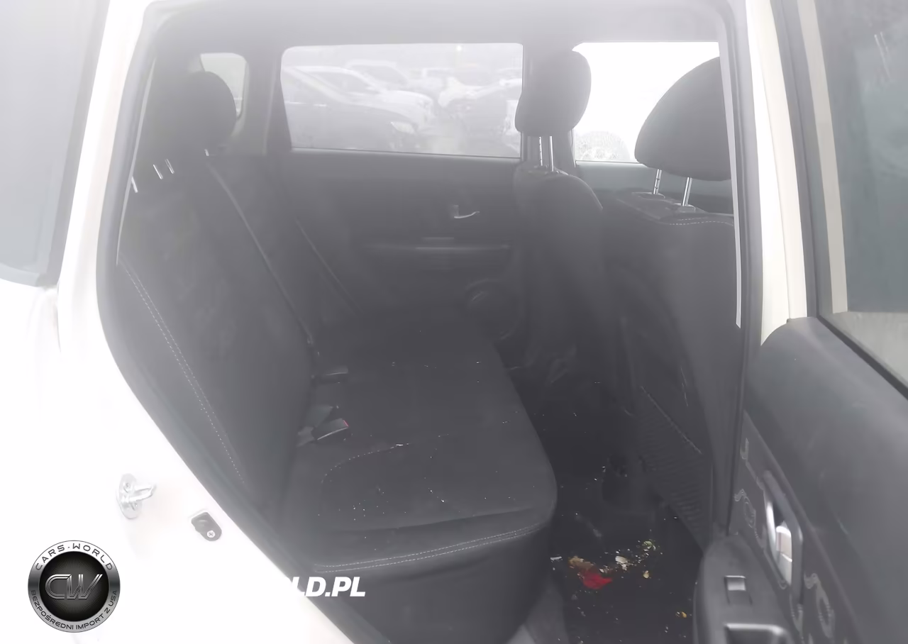 2013 Kia Soul + VIN:KNDJT2A63D7758194 - 8