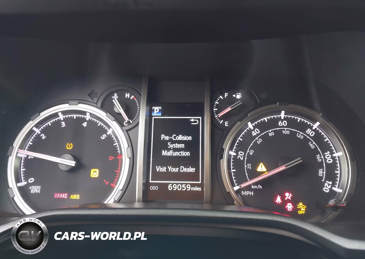 2021 Toyota 4Runner Nightshade Special Edition VIN:JTEJU5JRXM5961681 - 7