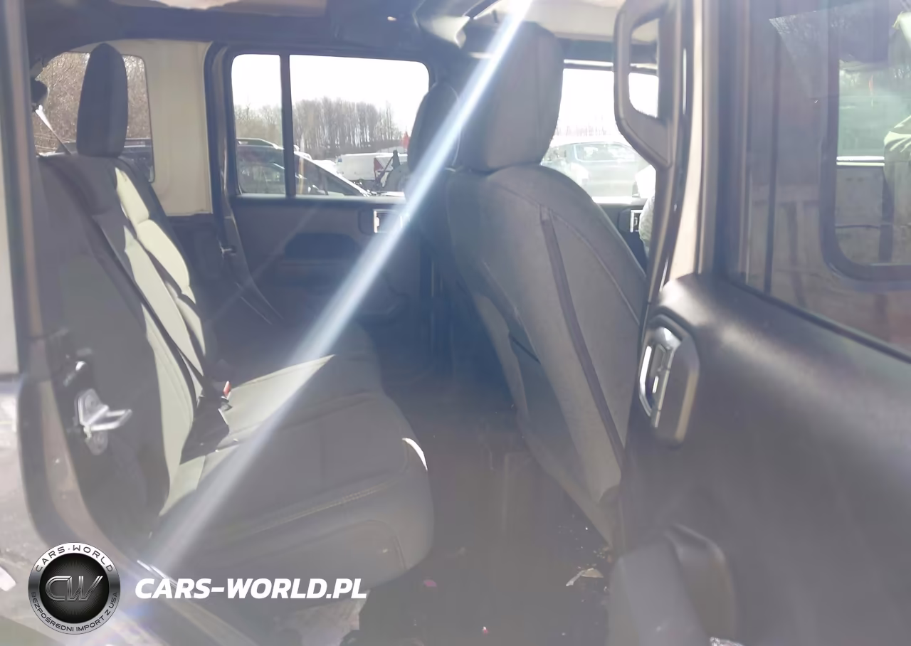 2025 Jeep Wrangler 4-Door Willys 4X4 VIN:1C4PJXDG7SW608559 - 8