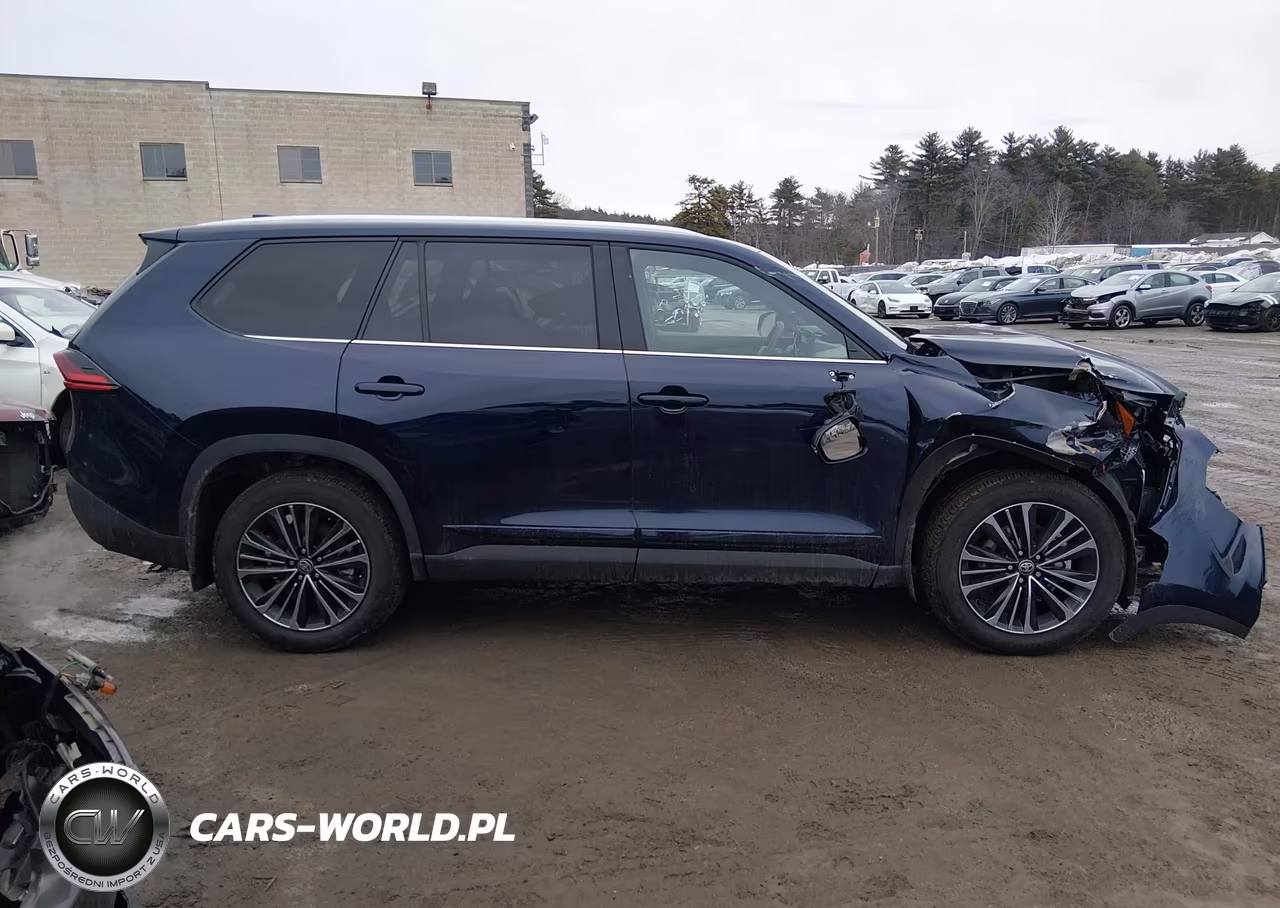 2025 Toyota Grand Highlander Hybrid Platinum Max VIN:5TDADAB59SS013059 - 13
