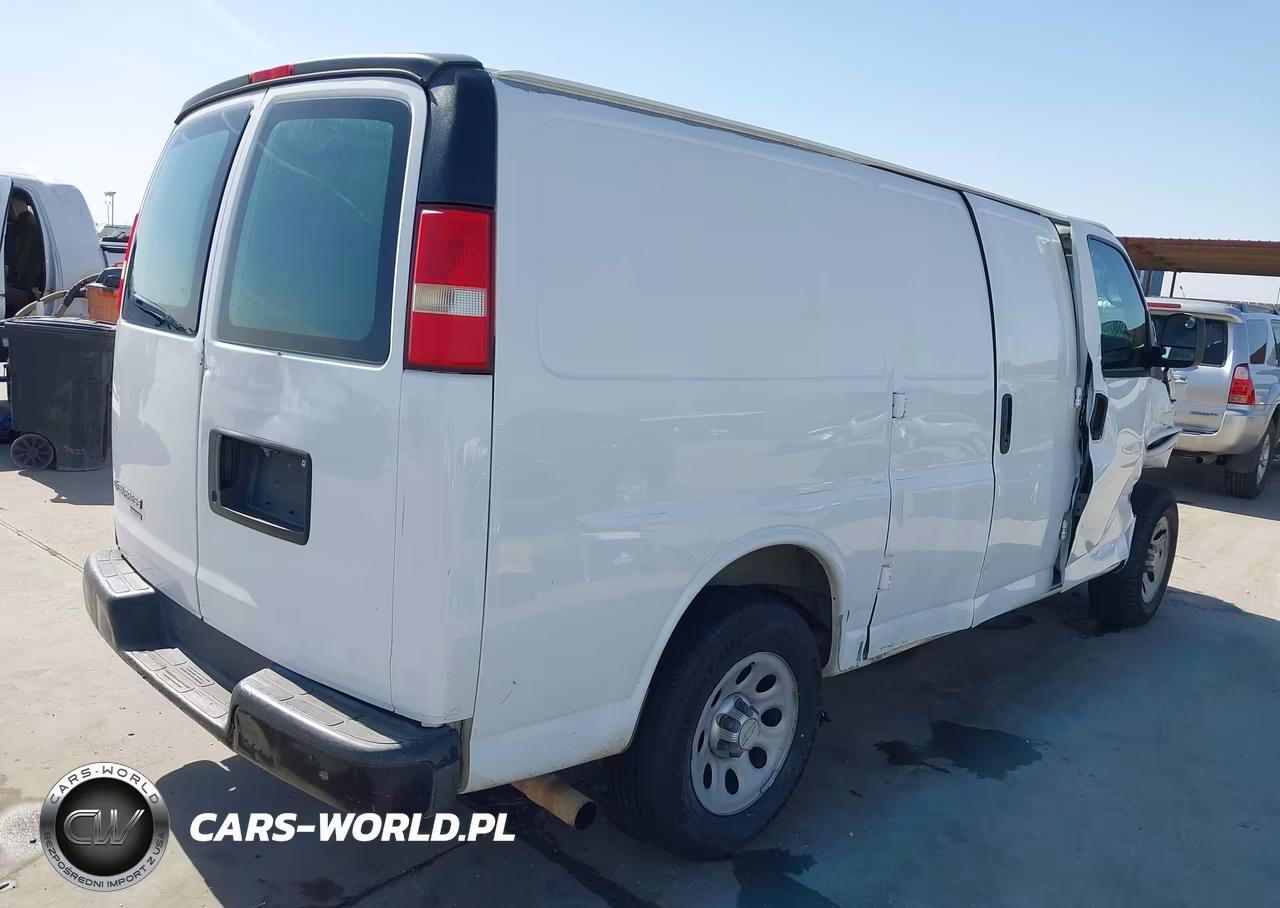 2014 Chevrolet Express 1500 Work Van VIN:1GCSGAFX8E1109368 - 4