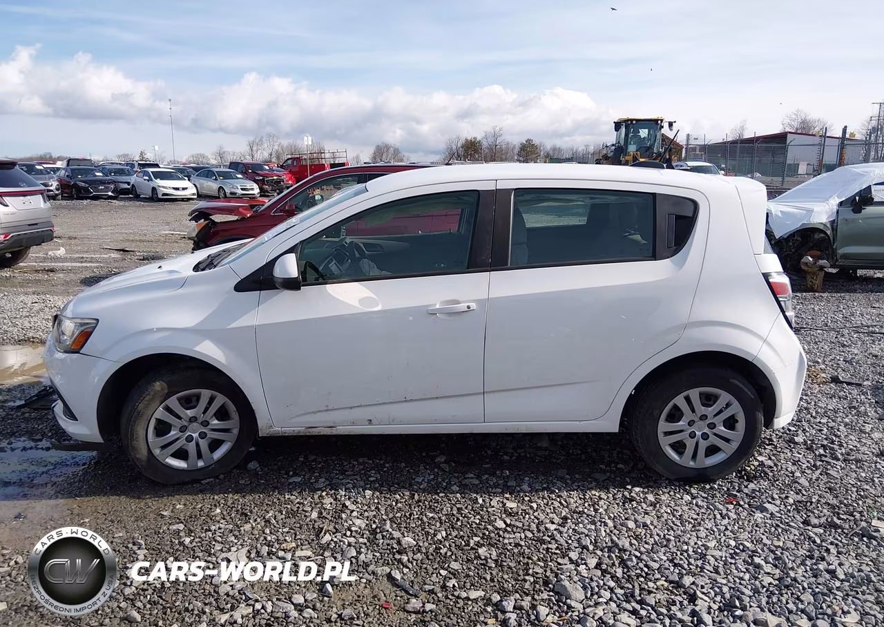 2017 Chevrolet Sonic Lt Auto VIN:1G1JG6SH7H4174148 - 15