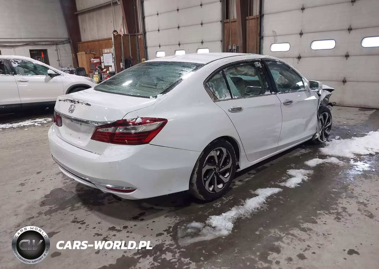 2017 Honda Accord Ex-L VIN:1HGCR2F98HA177441 - 4