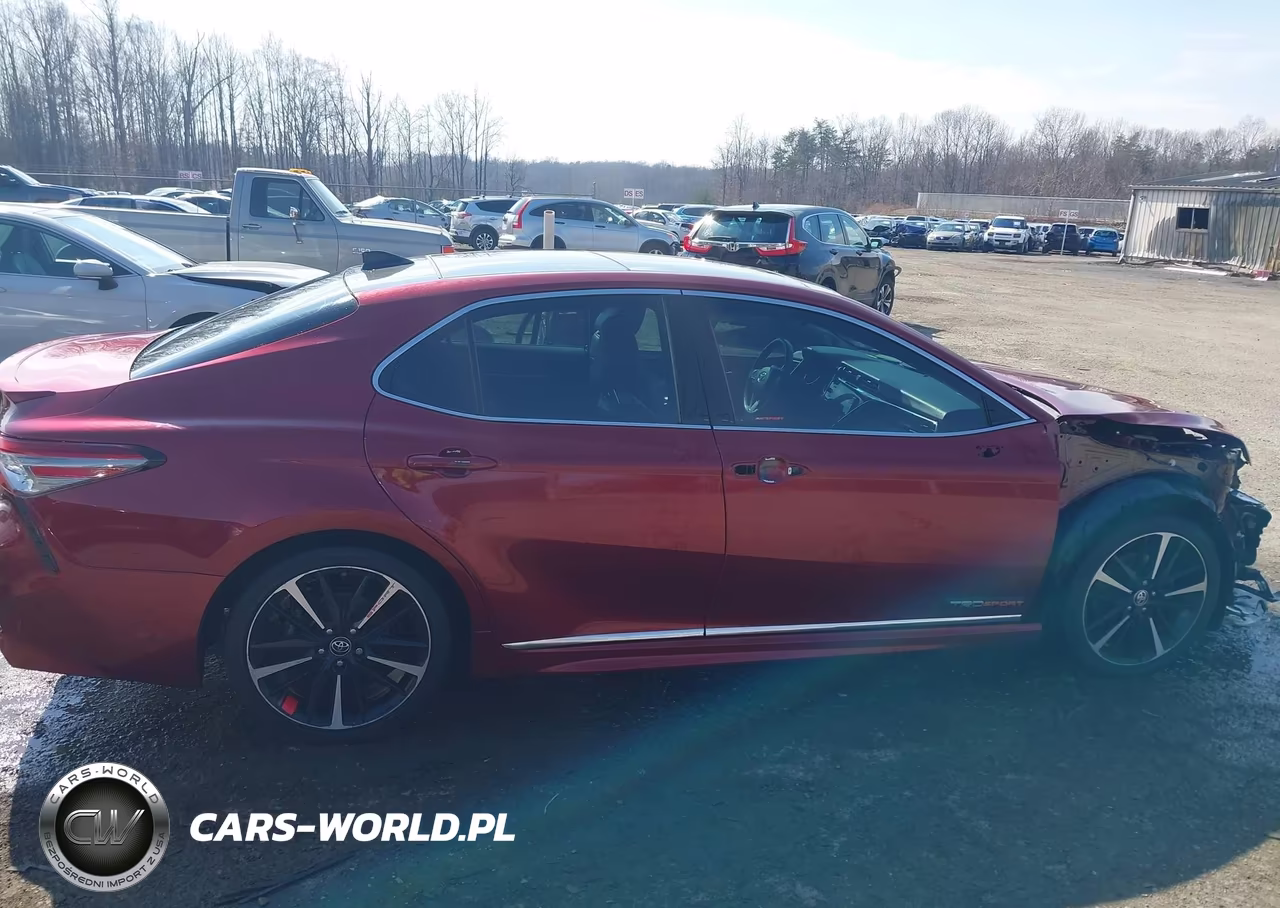 2018 Toyota Camry Xse VIN:4T1B61HK3JU670781 - 14