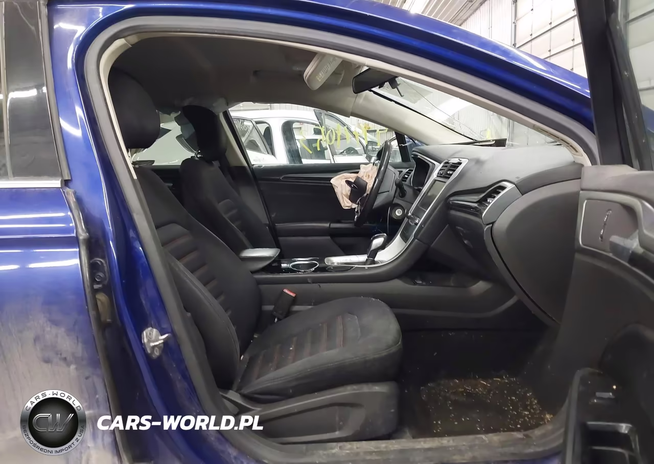 2013 Ford Fusion Se VIN:3FA6P0HRXDR112079 - 5