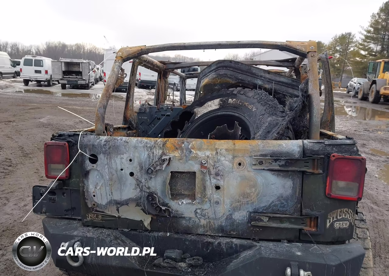 2007 Jeep Wrangler Unlimited X VIN:1J4GA39177L189144 - 14