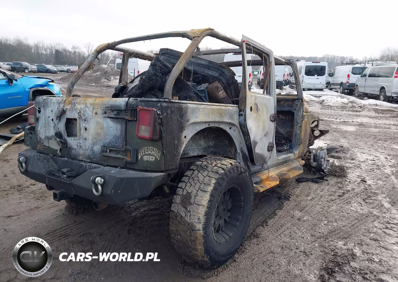 2007 Jeep Wrangler Unlimited X VIN:1J4GA39177L189144 - 4