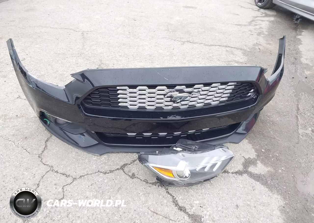 2017 Ford Mustang Ecoboost Premium VIN:1FATP8UH3H5292996 - 12