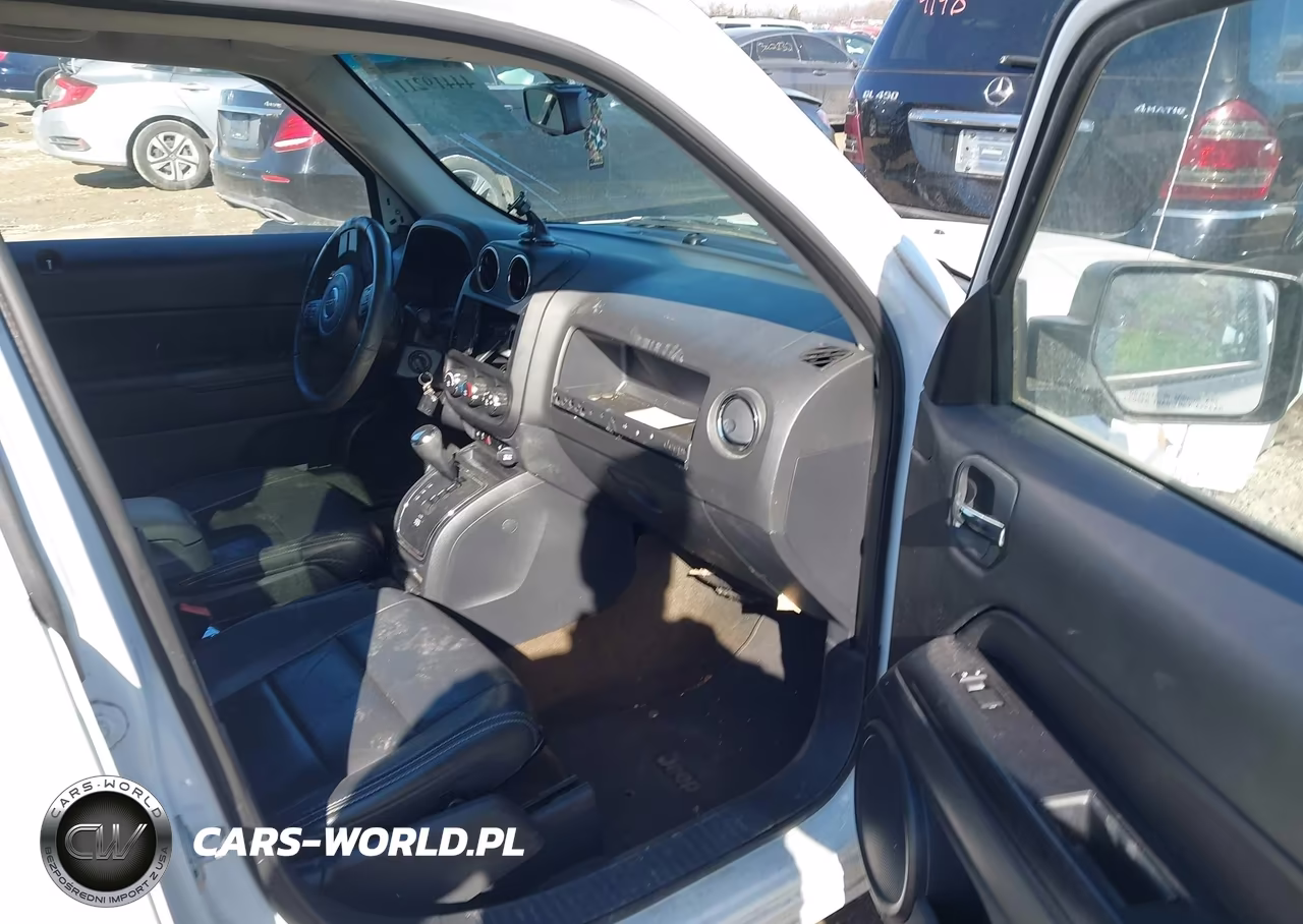 2015 Jeep Patriot High Altitude Edition VIN:1C4NJRFB2FD217826 - 5