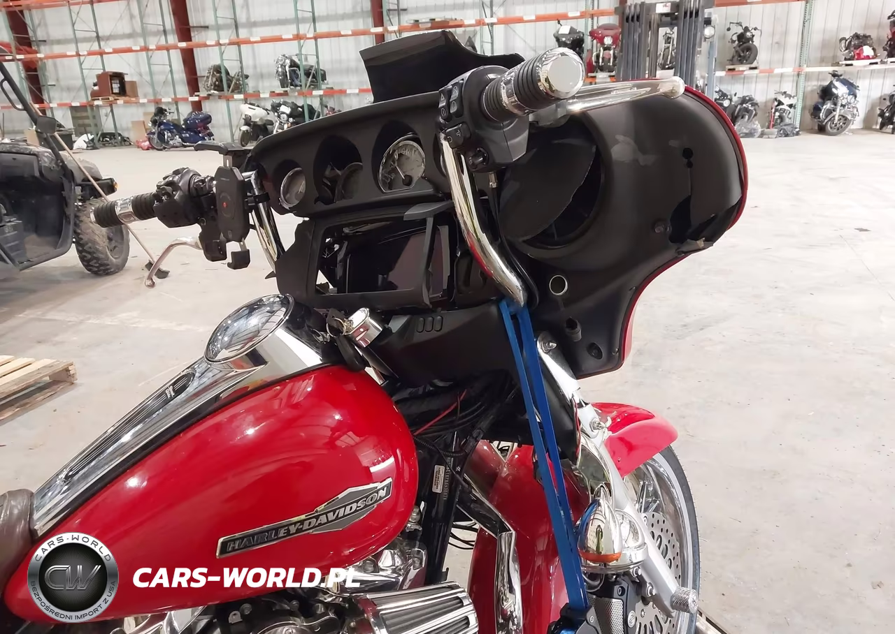 2023 Harley-Davidson Flhx VIN:1HD1KBC18PB653087 - 18