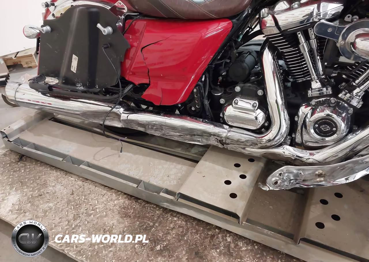 2023 Harley-Davidson Flhx VIN:1HD1KBC18PB653087 - 19