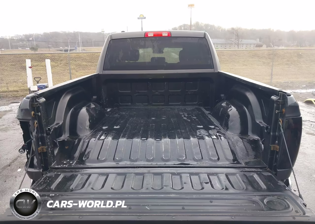 2017 Ram 1500 St VIN:1C6RR7FT6HS734883 - 17