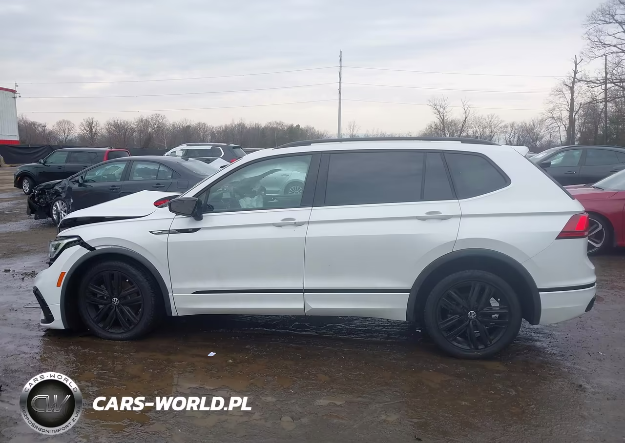 2022 Volkswagen Tiguan 2.0T Se R-Line Black VIN:3VVCB7AX7NM081600 - 14